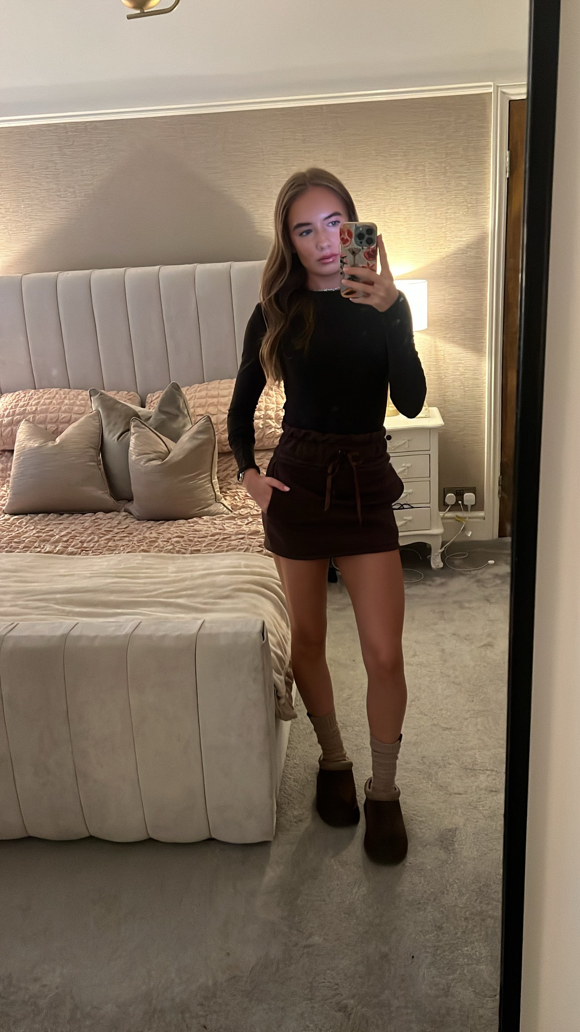 Brown mini skirt