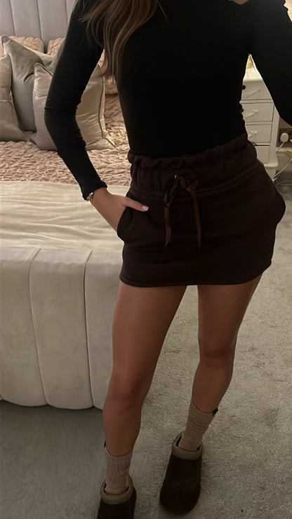 Brown mini skirt