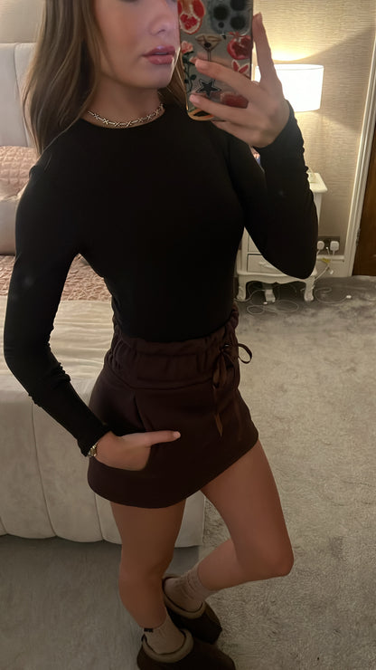 Brown mini skirt